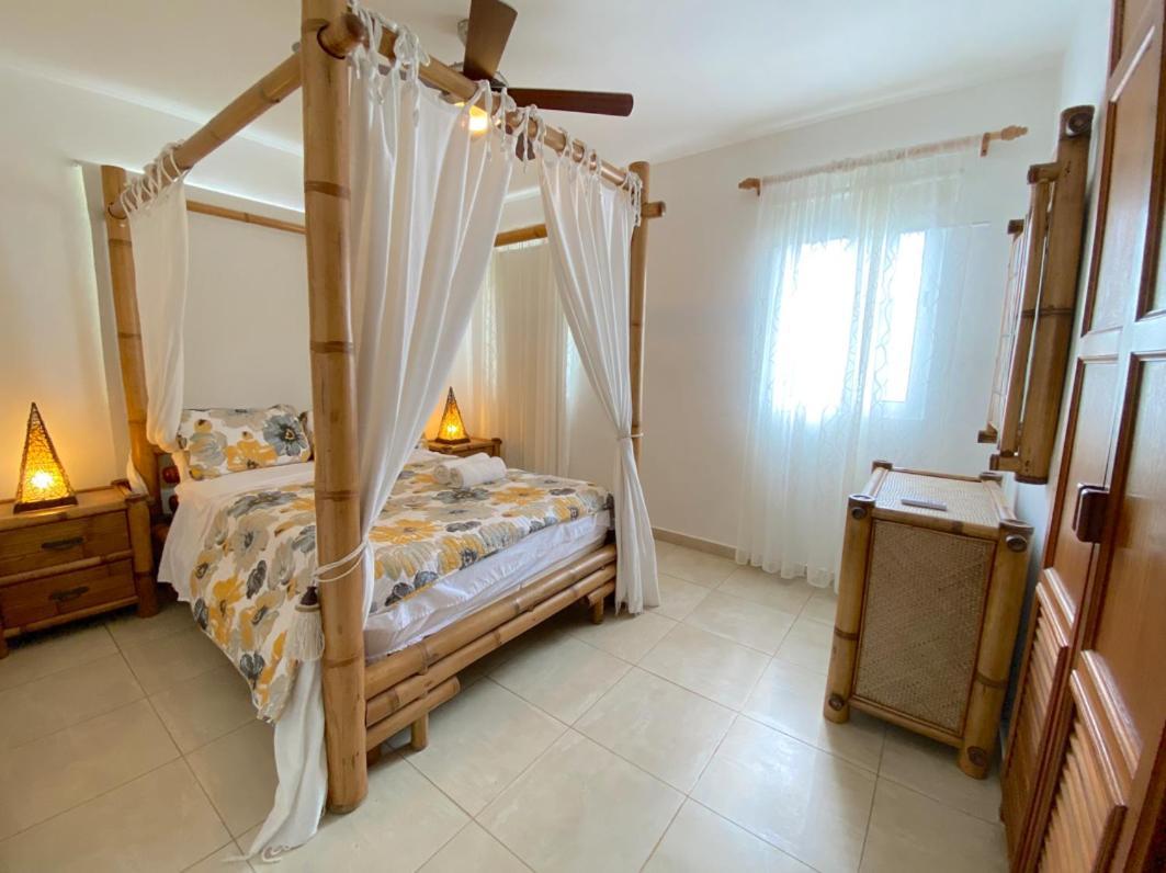 Blue Ocean Beachfront Villas & Apartments - Wifi, Pool, Bbq, Playa Los Corales 蓬塔卡纳 外观 照片