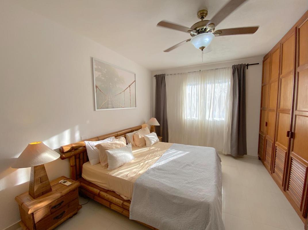 Blue Ocean Beachfront Villas & Apartments - Wifi, Pool, Bbq, Playa Los Corales 蓬塔卡纳 外观 照片
